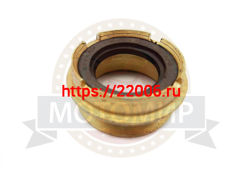 Гайка Урал редуктора заднего моста с сальником
